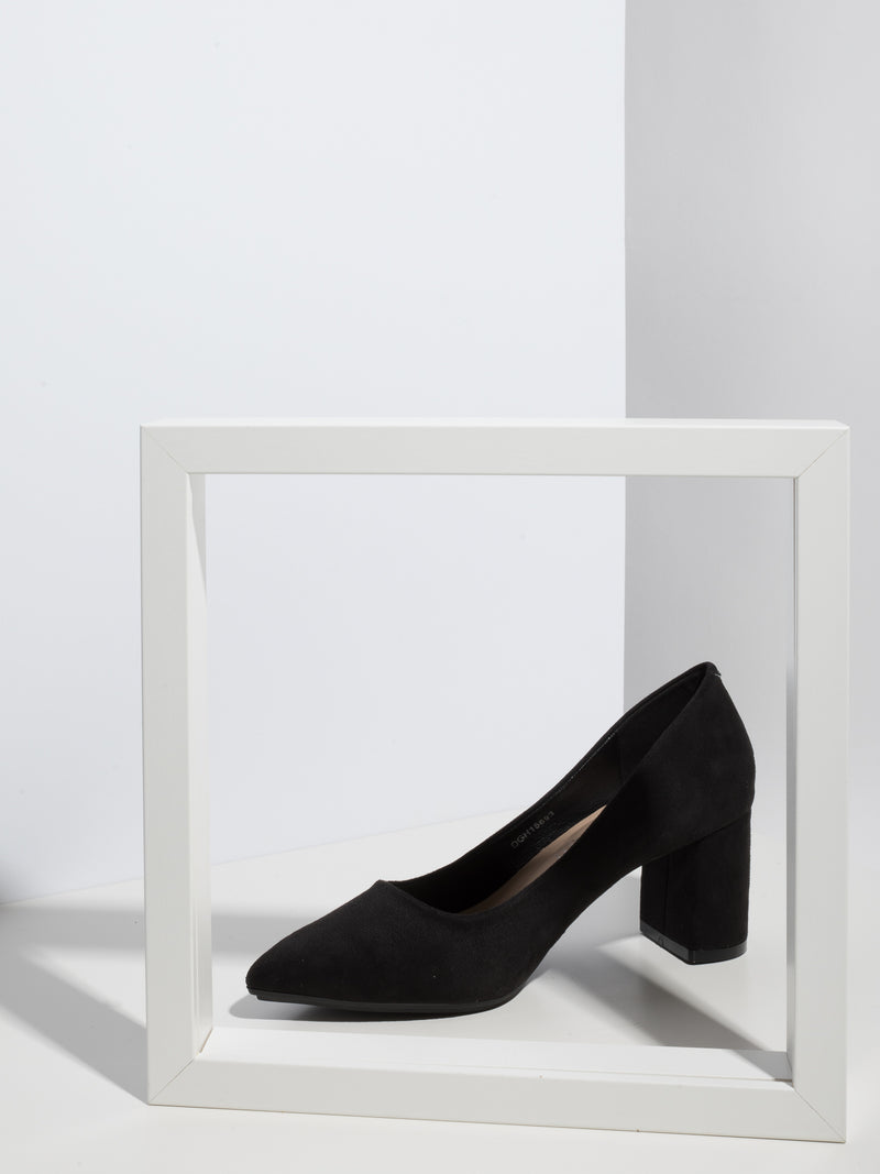 D'Angela Black Pointed Toe Pumps Shoes